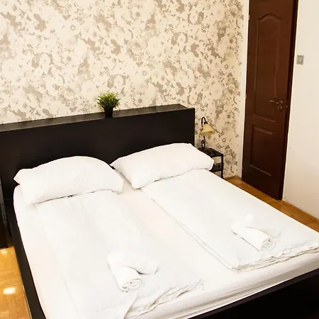 Konukevi Andrassy Chic Budapeşte