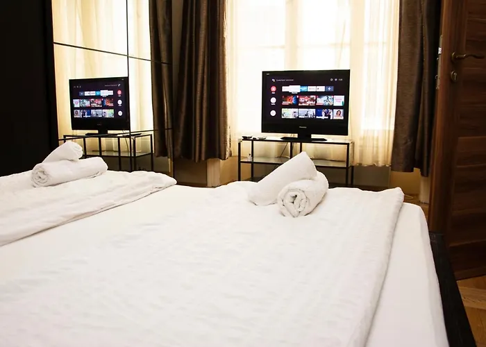 Andrassy Chic 3*