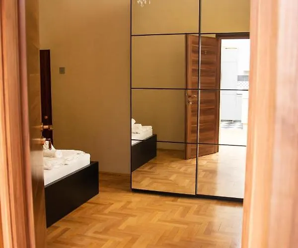 Andrassy Chic 3* 布达佩斯