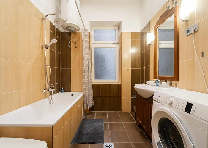 Andrassy Chic 3* Budapesta